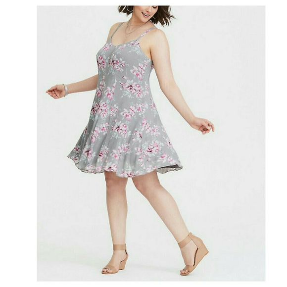 Torrid Swing Dress Grey Floral Size 1X - Picture 2 of 4